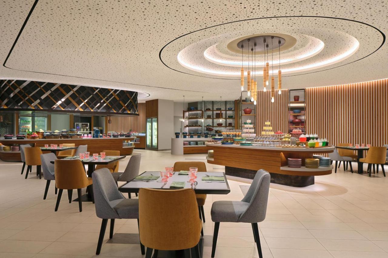 Four Points By Sheraton Surabaya, Pakuwon Indah מראה חיצוני תמונה