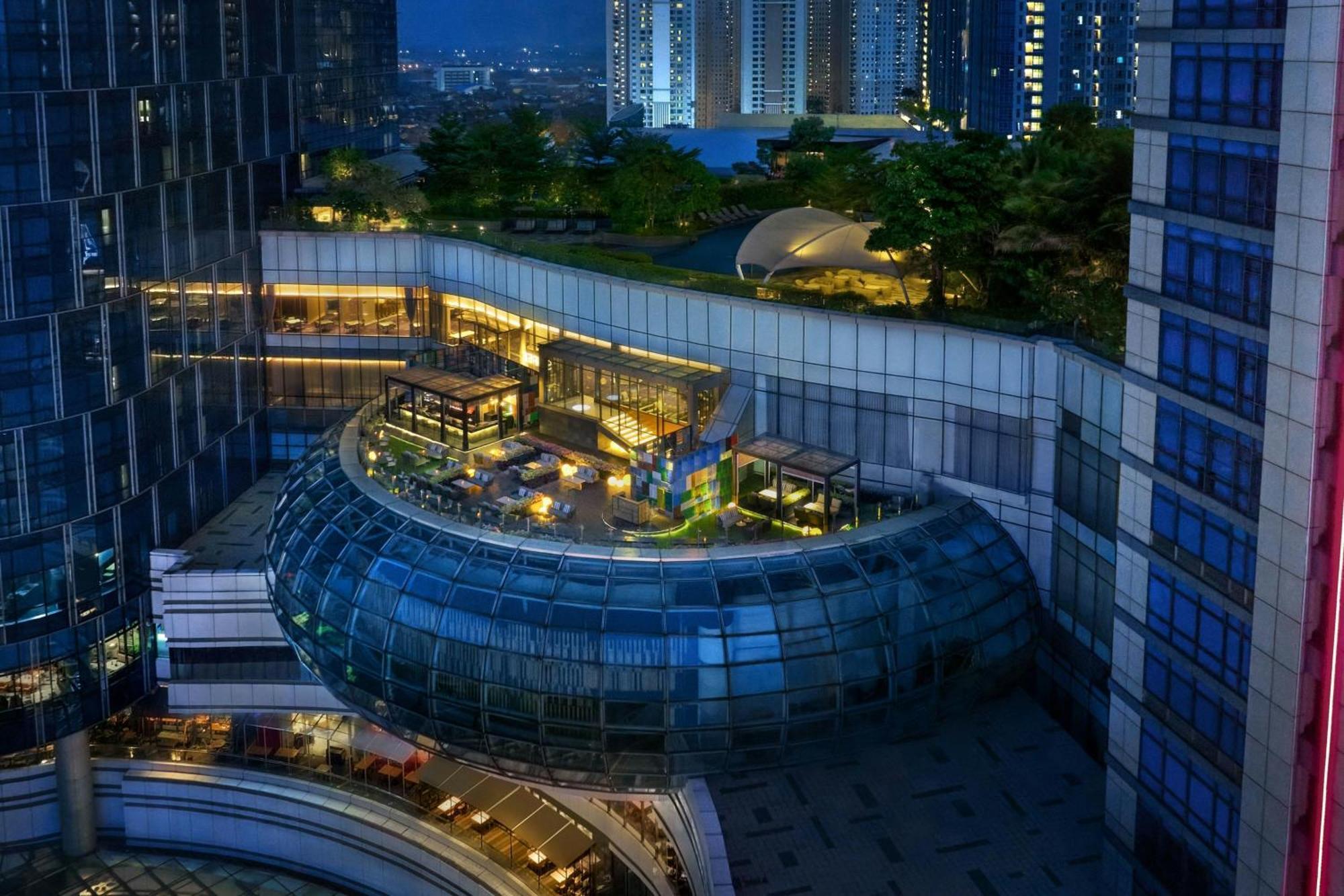 Four Points By Sheraton Surabaya, Pakuwon Indah מראה חיצוני תמונה